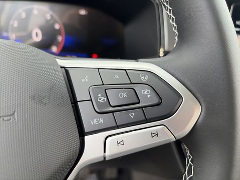 New 2026 Volkswagen Taos S FWD image 19