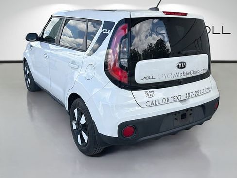 Used 2019 Kia Soul w/ Convenience Package FWD image 5