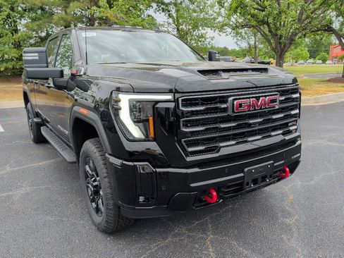 New 2026 GMC Sierra 2500 AT4 w/ AT4 Premium Plus Package AWD/4WD image 2