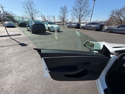 Used 2026 Tesla Model 3 image 7