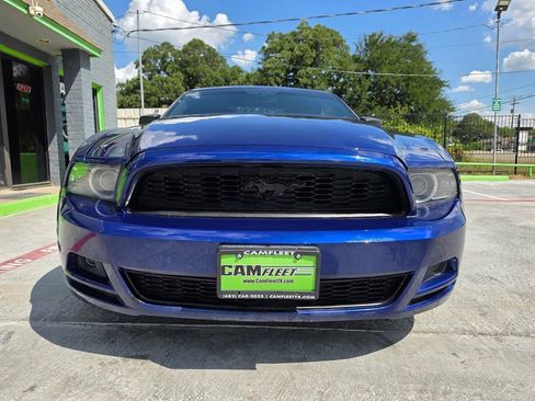 Used 2013 Ford Mustang Coupe RWD image 8