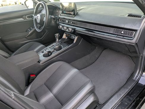 Used 2022 Honda Civic Sport image 10