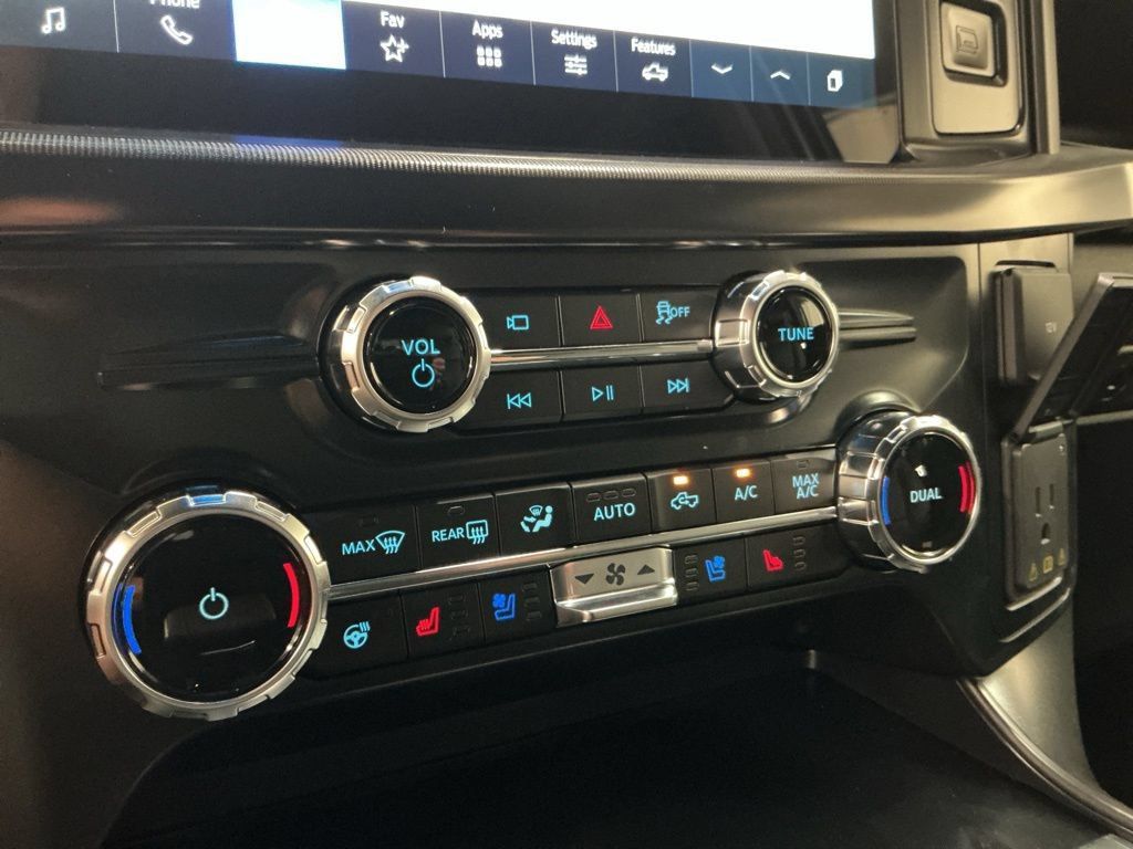 New 2026 Ford F150 Lariat AWD/4WD image 31
