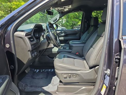 Used 2024 Chevrolet Tahoe LT RWD image 23