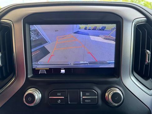 Used 2019 GMC Sierra 1500 SLE w/ SLE Value Package AWD/4WD image 22