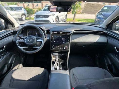 Used 2022 Hyundai Tucson SEL FWD image 10