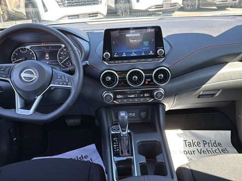 Certified 2025 Nissan Sentra SR w/ Midnight Edition FWD image 5