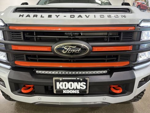 New 2026 Ford F250 Lariat w/ Black Appearance Package image 12