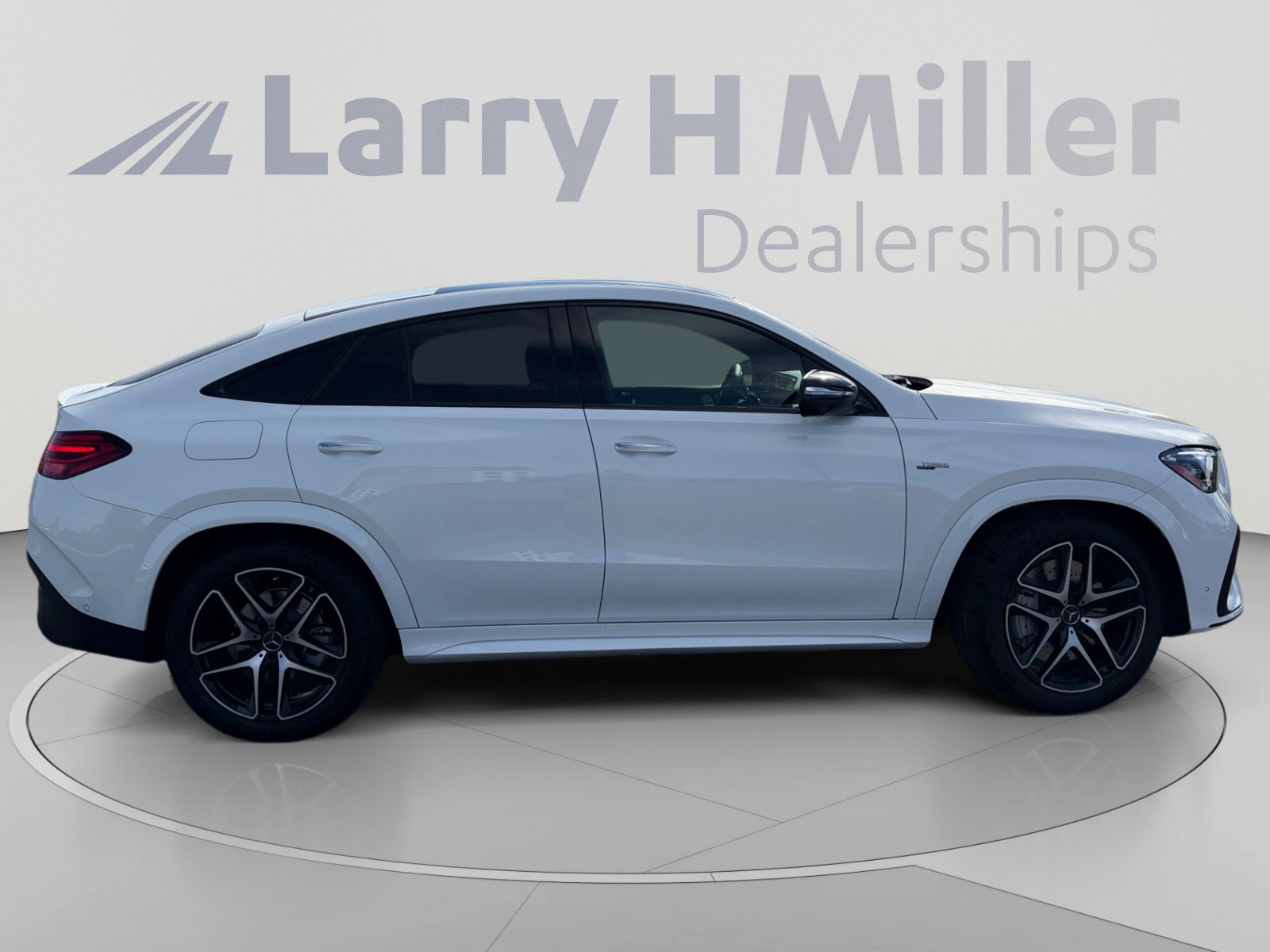 New 2026 Mercedes-Benz GLE 53 AMG 4MATIC Coupe image 6