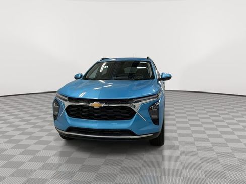 New 2026 Chevrolet Trax LT w/ Driver Confidence Package FWD image 4