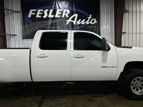 Used 2009 Chevrolet Silverado 3500 LTZ w/ LTZ Plus Package image 13