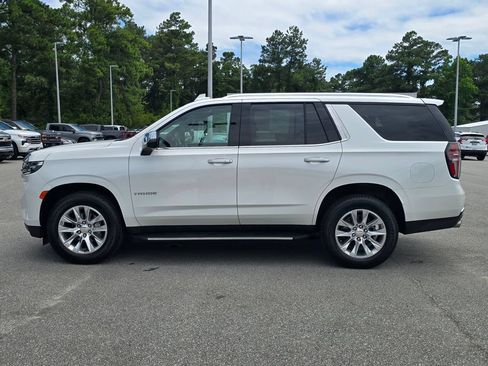 Certified 2022 Chevrolet Tahoe Premier AWD/4WD image 2