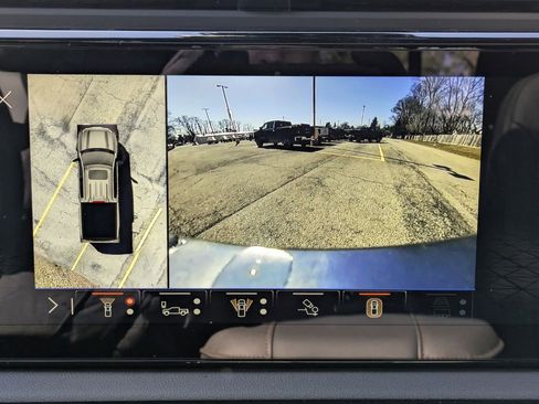 New 2026 GMC Sierra 1500 AT4 w/ AT4 Premium Package AWD/4WD image 22