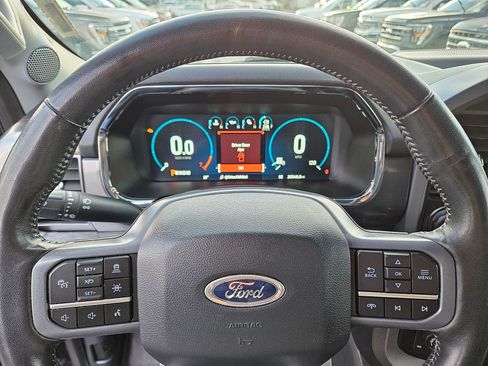 Used 2023 Ford F150 Lariat w/ Trailer Tow Package image 23