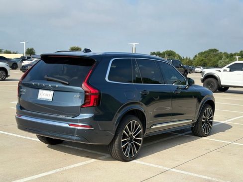 New 2026 Volvo XC90 B5 Plus w/ Protection Package Premier AWD/4WD image 5