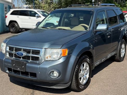 Used 2011 Ford Escape Limited w/ 302A Rapid Spec Order Code AWD/4WD image 7