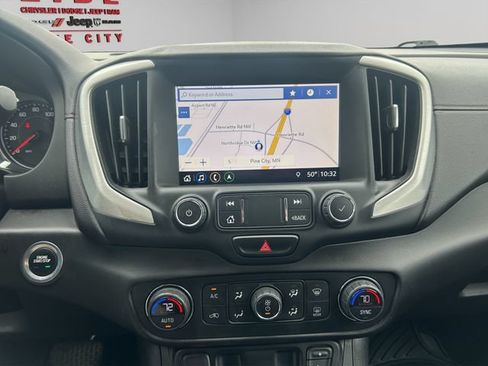 Used 2021 GMC Terrain SLT w/ Infotainment Package II AWD/4WD image 18