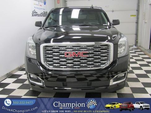 Used 2018 GMC Yukon XL Denali w/ Open Road Package AWD/4WD image 2