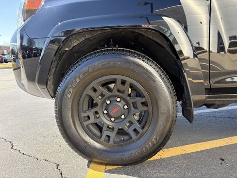 Used 2024 Toyota 4Runner TRD Off-Road Premium w/ Off Road Premium Plus Package image 26