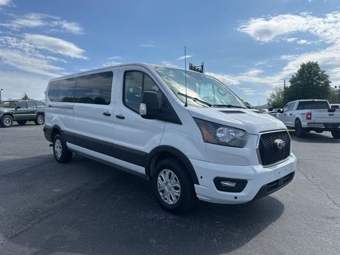 Used 2024 Ford Transit 350 XLT image 2