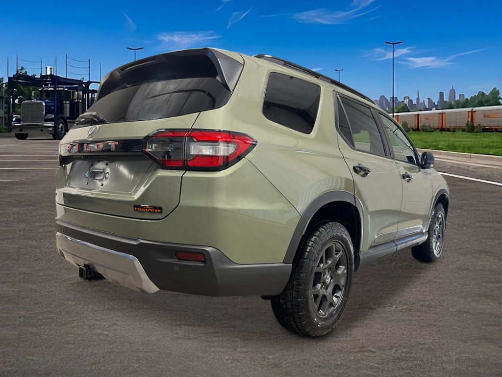 New 2026 Honda Pilot TrailSport image 2