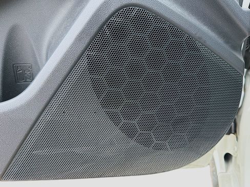 Certified 2023 Subaru Crosstrek 2.5i Limited w/ Moonroof Package image 22