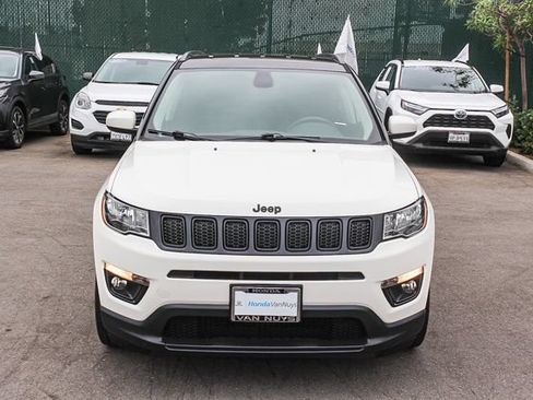 Used 2019 Jeep Compass Latitude FWD image 2