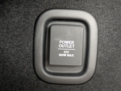 Used 2023 Honda Passport Elite image 17