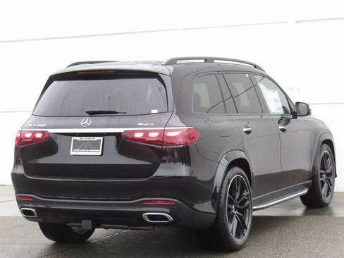 New 2026 Mercedes-Benz GLS 450 4MATIC image 6