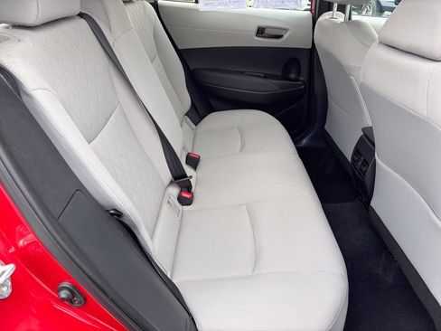 Certified 2023 Toyota Corolla Cross LE image 40