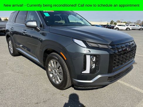 Used 2025 Hyundai Palisade SEL image 1