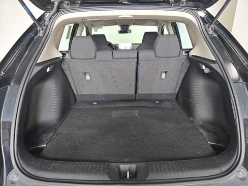 Used 2023 Honda HR-V LX image 16