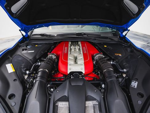 Used 2022 Ferrari 812 GTS RWD image 87