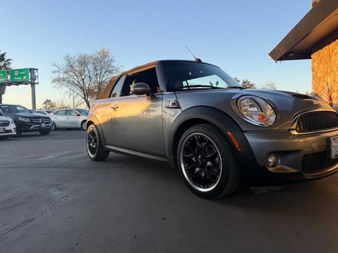 Used 2010 MINI Cooper S image 8