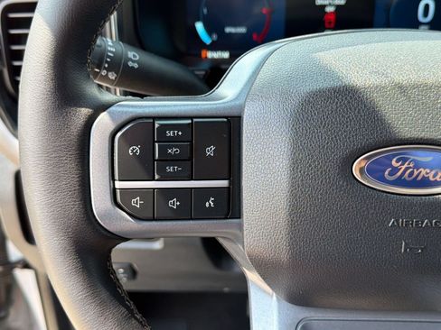 Used 2026 Ford F250 Lariat w/ FX4 Off-Road Package AWD/4WD image 15