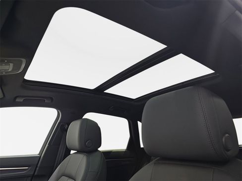 Used 2025 Audi Q3 2.0T Premium w/ Convenience Package image 29