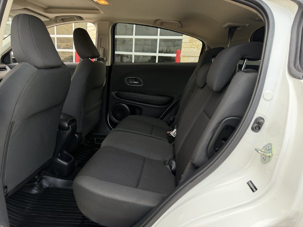 Used 2020 Honda HR-V EX image 26