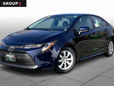 New 2026 Toyota Corolla LE image 1