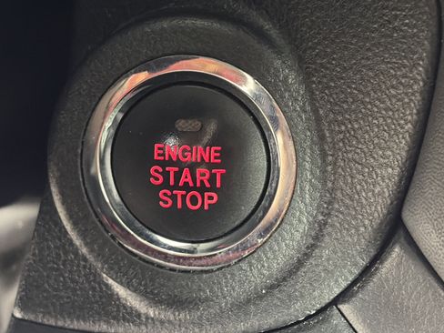 Used 2020 Subaru Legacy Limited w/ Popular Package #2 image 27