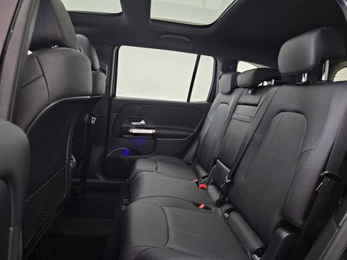 Certified 2025 Mercedes-Benz GLB 250 4MATIC image 20