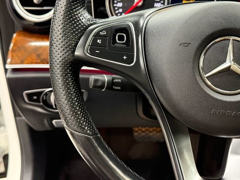 Used 2017 Mercedes-Benz E 300 4MATIC image 28