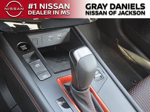 New 2026 Nissan Kicks SR FWD image 9