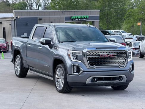 Used 2021 GMC Sierra 1500 Denali w/ Denali Ultimate Package AWD/4WD image 9