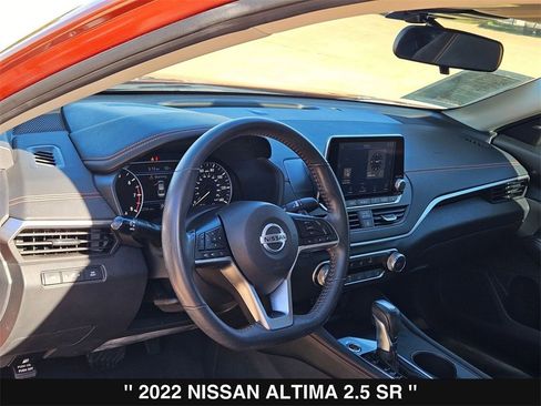Used 2022 Nissan Altima 2.5 SR image 13