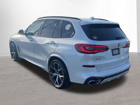 Used 2019 BMW X5 xDrive40i w/ M Sport Package AWD/4WD image 3