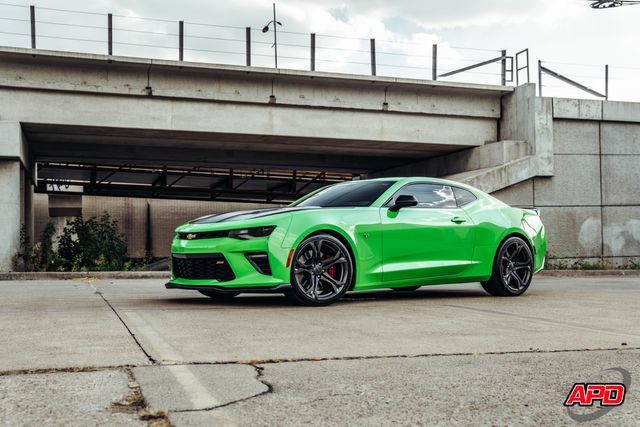 Used 2017 Chevrolet Camaro SS RWD image 19