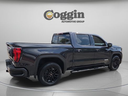 Used 2025 GMC Sierra 1500 Elevation w/ Elevation Premium Package RWD image 5