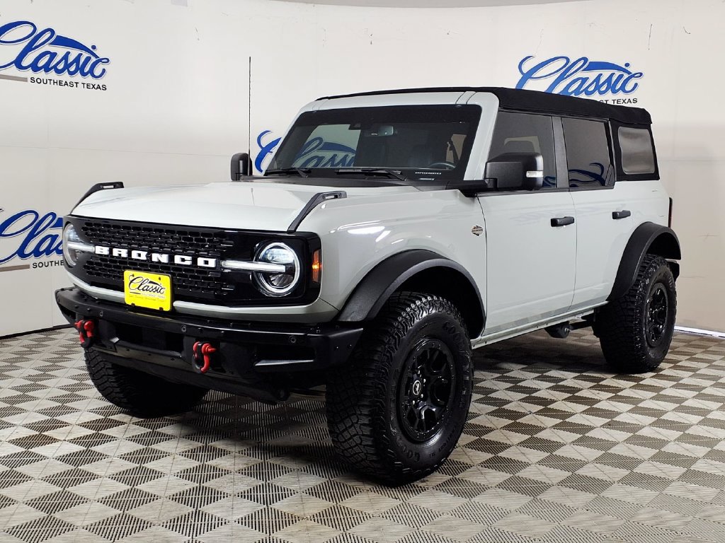 Used 2024 Ford Bronco Wildtrak AWD/4WD image 5
