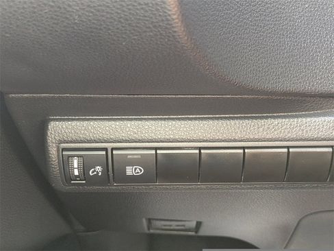 Used 2023 Toyota Corolla LE image 24