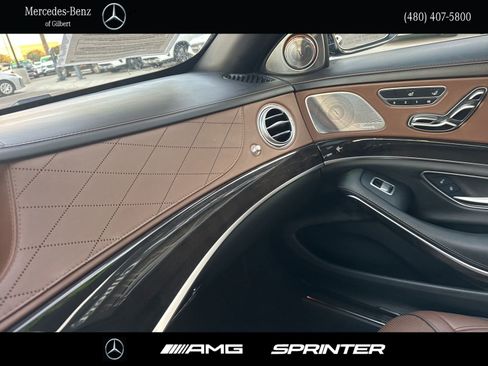 Used 2019 Mercedes-Benz Maybach S 560 4MATIC image 31